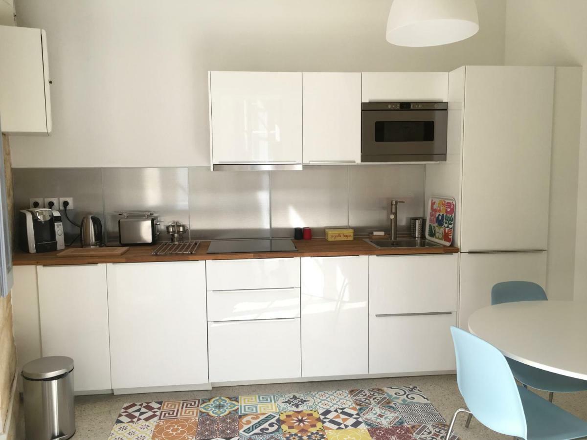 Chez Noelle Et Emmanuel Apartment Montpellier Luaran gambar